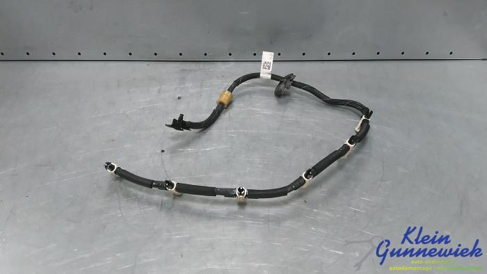Gebruikte Brandstofleiding BMW 5-Serie Prijs € 45,00 Margeregeling aangeboden door Klein Gunnewiek Autodemontage & Motorentechniek
