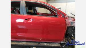 Gebruikte Deur 4Deurs rechts-voor Kia Rio Prijs € 295,00 Margeregeling aangeboden door Klein Gunnewiek Autodemontage & Motorentechniek