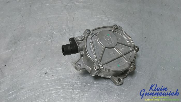 Gebruikte Vacuumpomp Rembekrachtiging BMW 3-Serie Prijs € 71,00 Margeregeling aangeboden door Klein Gunnewiek Autodemontage & Motorentechniek