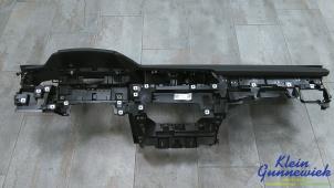 Gebruikte Dashboard Audi E-Tron Prijs € 850,00 Margeregeling aangeboden door Klein Gunnewiek Autodemontage & Motorentechniek