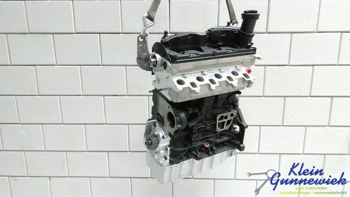 Motor van een Volkswagen Bestel 2011