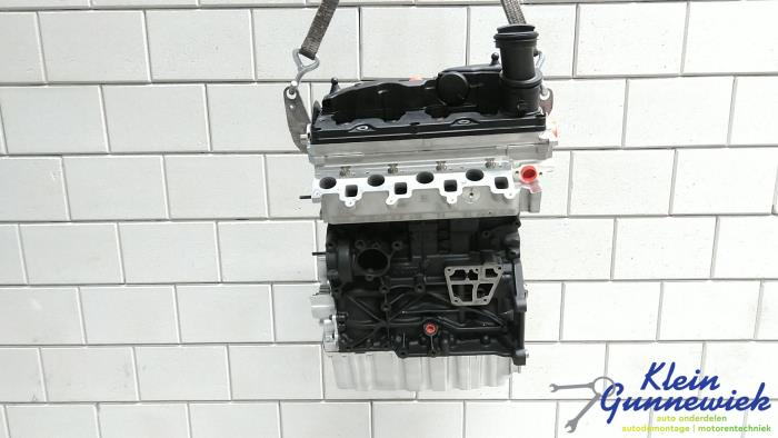 Motor van een Volkswagen Bestel 2011