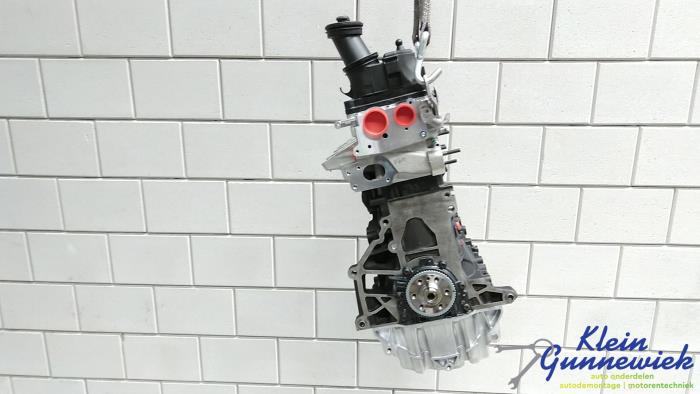 Motor van een Volkswagen Bestel 2011