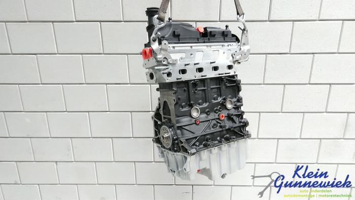 Motor van een Volkswagen Bestel 2011