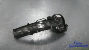 Gebruikte Knipperlicht spiegel rechts Mercedes A-Klasse Prijs € 30,00 Margeregeling aangeboden door Klein Gunnewiek Autodemontage & Motorentechniek