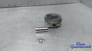 Gebruikte Zuiger BMW 7-Serie Prijs € 85,00 Margeregeling aangeboden door Klein Gunnewiek Autodemontage & Motorentechniek