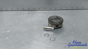 Gebruikte Zuiger BMW 7-Serie Prijs € 85,00 Margeregeling aangeboden door Klein Gunnewiek Autodemontage & Motorentechniek