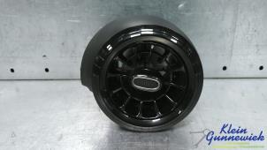 Gebruikte Luchtrooster Dashboard Mercedes A-Klasse Prijs € 40,00 Margeregeling aangeboden door Klein Gunnewiek Autodemontage & Motorentechniek