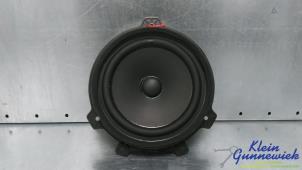 Gebruikte Speaker Hyundai Kona Prijs € 35,00 Margeregeling aangeboden door Klein Gunnewiek Autodemontage & Motorentechniek