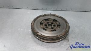 Gebruikte Vliegwiel Volkswagen Tiguan Prijs € 95,00 Margeregeling aangeboden door Klein Gunnewiek Autodemontage & Motorentechniek