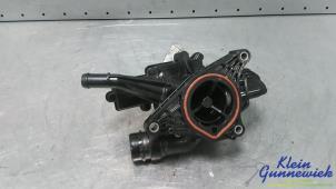 Gebruikte Thermostaathuis Hyundai Tucson Prijs € 100,00 Margeregeling aangeboden door Klein Gunnewiek Autodemontage & Motorentechniek