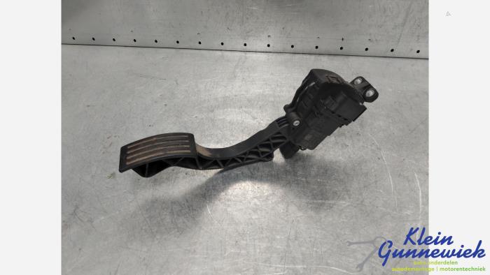 Gebruikte Gaspedaalpositie Sensor Volvo V50 Prijs € 35,00 Margeregeling aangeboden door Klein Gunnewiek Autodemontage & Motorentechniek