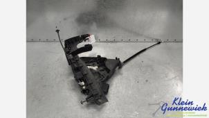 Gebruikte Slotmechaniek Portier 4Deurs rechts-voor Volvo V50 Prijs € 39,00 Margeregeling aangeboden door Klein Gunnewiek Autodemontage & Motorentechniek