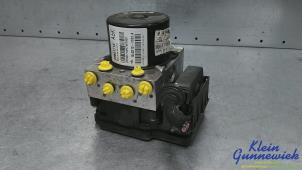 Gebruikte ABS Pomp Opel Zafira Prijs € 78,00 Margeregeling aangeboden door Klein Gunnewiek Autodemontage & Motorentechniek