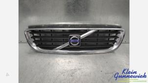 Gebruikte Grille Volvo V50 Prijs € 95,00 Margeregeling aangeboden door Klein Gunnewiek Autodemontage & Motorentechniek