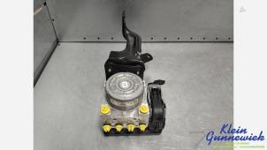 Gebruikte ABS Pomp Ford Transit Prijs € 185,00 Margeregeling aangeboden door Klein Gunnewiek Autodemontage & Motorentechniek