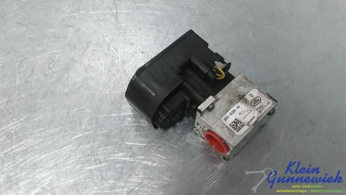 Gebruikte Airco deel (div) Jaguar I-Pace Prijs € 70,00 Margeregeling aangeboden door Klein Gunnewiek Autodemontage & Motorentechniek