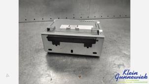 Gebruikte Radio Ford Fiesta Prijs € 70,00 Margeregeling aangeboden door Klein Gunnewiek Autodemontage & Motorentechniek