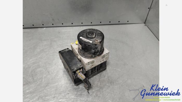 Gebruikte ABS Pomp Ford Fiesta Prijs € 90,00 Margeregeling aangeboden door Klein Gunnewiek Autodemontage & Motorentechniek