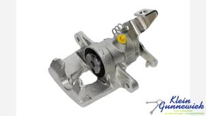 Nieuwe Remklauw (Tang) links-achter Opel Movano Prijs € 78,59 Inclusief btw aangeboden door Klein Gunnewiek Autodemontage & Motorentechniek