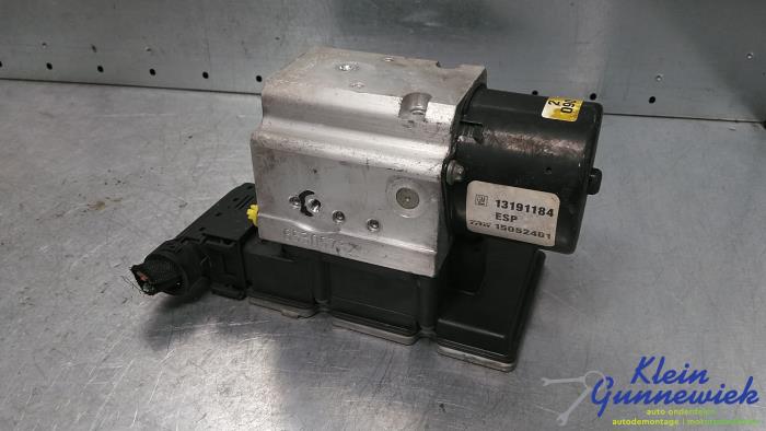 Gebruikte ABS Pomp Opel Vectra Prijs € 50,00 Margeregeling aangeboden door Klein Gunnewiek Autodemontage & Motorentechniek