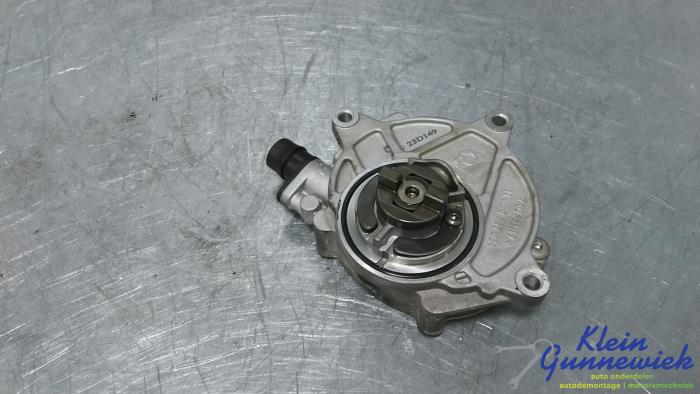 Gebruikte Vacuumpomp Rembekrachtiging BMW 1-Serie Prijs € 72,00 Margeregeling aangeboden door Klein Gunnewiek Autodemontage & Motorentechniek