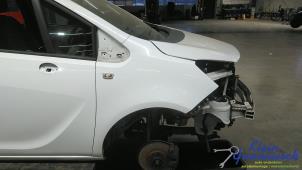 Gebruikte Scherm rechts-voor Opel Meriva Prijs € 86,00 Margeregeling aangeboden door Klein Gunnewiek Autodemontage & Motorentechniek