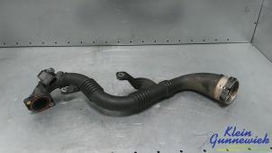 Gebruikte Intercooler Buis Renault Grand Scenic Prijs € 70,00 Margeregeling aangeboden door Klein Gunnewiek Autodemontage & Motorentechniek