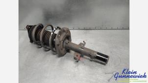 Gebruikte Voorpoot rechts Renault Grand Scenic Prijs € 85,00 Margeregeling aangeboden door Klein Gunnewiek Autodemontage & Motorentechniek