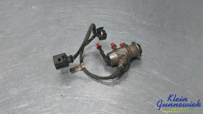 Gebruikte Adblue injector Volkswagen Crafter Prijs € 87,00 Margeregeling aangeboden door Klein Gunnewiek Autodemontage & Motorentechniek