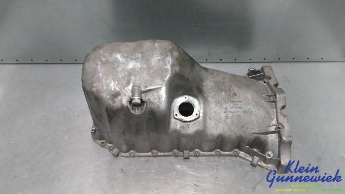 Gebruikte Carterpan Volkswagen Crafter Prijs € 195,00 Margeregeling aangeboden door Klein Gunnewiek Autodemontage & Motorentechniek