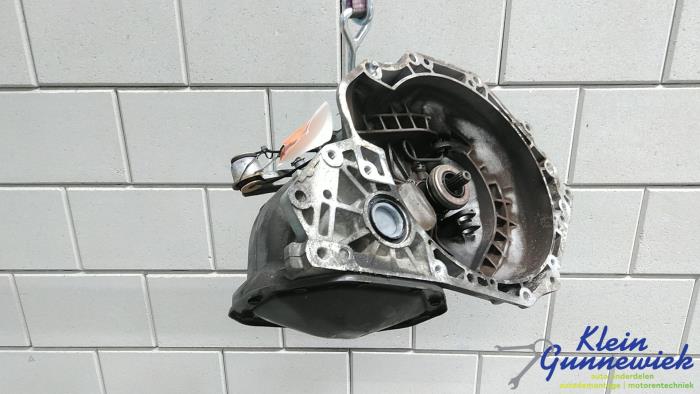 Gebruikte Versnellingsbak Opel Corsa Prijs € 275,00 Margeregeling aangeboden door Klein Gunnewiek Autodemontage & Motorentechniek