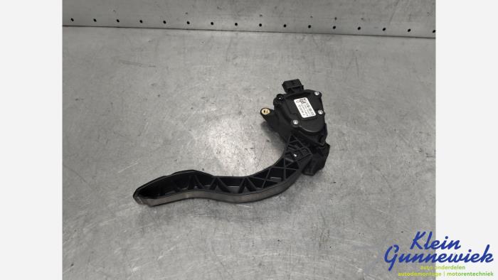 Gebruikte Gaspedaalpositie Sensor Renault Captur Prijs € 65,00 Margeregeling aangeboden door Klein Gunnewiek Autodemontage & Motorentechniek