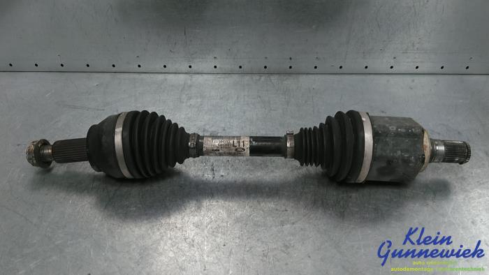 Gebruikte Aandrijfas links-voor Landrover Range Rover Prijs € 225,00 Margeregeling aangeboden door Klein Gunnewiek Autodemontage & Motorentechniek