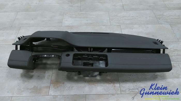 Gebruikte Dashboard Landrover Range Rover Prijs € 595,00 Margeregeling aangeboden door Klein Gunnewiek Autodemontage & Motorentechniek