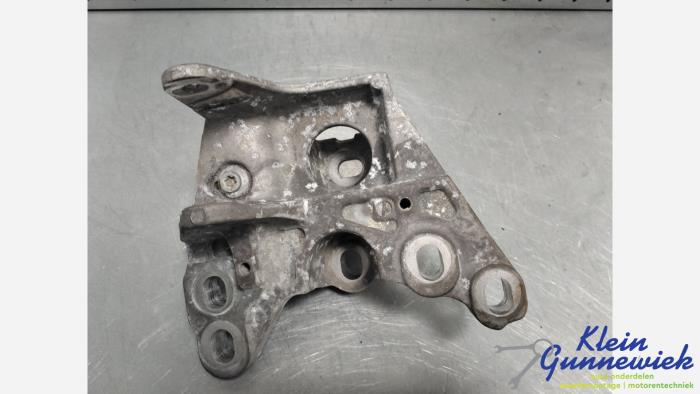 Gebruikte Motorrubber Landrover Range Rover Prijs € 85,00 Margeregeling aangeboden door Klein Gunnewiek Autodemontage & Motorentechniek