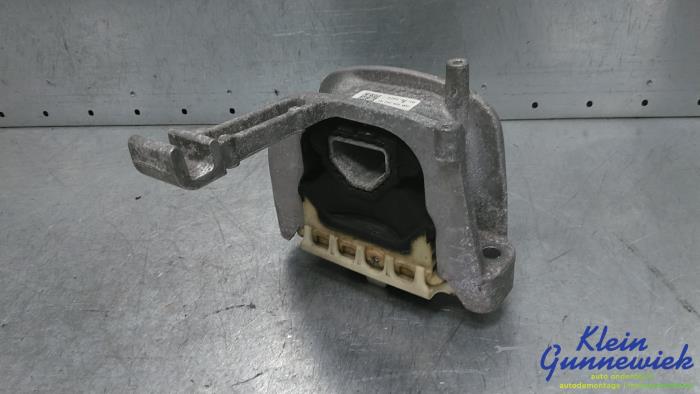Gebruikte Motorrubber Volkswagen Polo Prijs € 35,00 Margeregeling aangeboden door Klein Gunnewiek Autodemontage & Motorentechniek