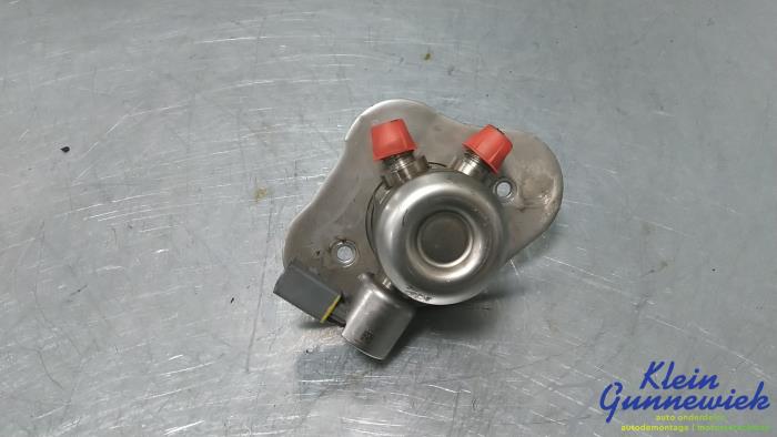 Gebruikte Brandstofpomp Mechanisch BMW 1-Serie Prijs € 155,00 Margeregeling aangeboden door Klein Gunnewiek Autodemontage & Motorentechniek