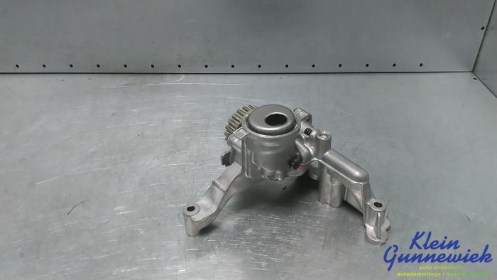 Gebruikte Oliepomp Ford Focus Prijs € 111,00 Margeregeling aangeboden door Klein Gunnewiek Autodemontage & Motorentechniek