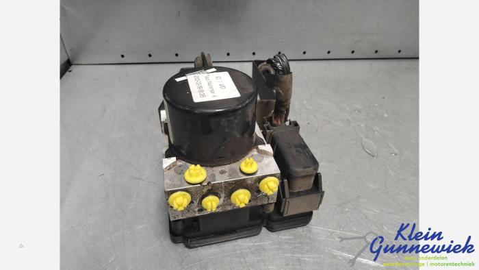 Gebruikte ABS Pomp Ford Focus Prijs € 72,00 Margeregeling aangeboden door Klein Gunnewiek Autodemontage & Motorentechniek