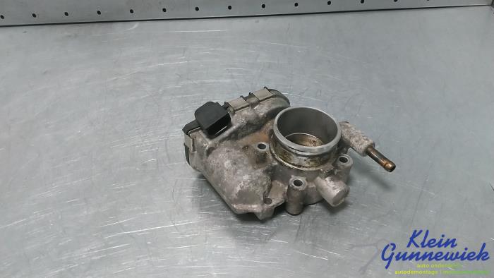 Gebruikte Gasklephuis Opel Corsa Prijs € 20,00 Margeregeling aangeboden door Klein Gunnewiek Autodemontage & Motorentechniek
