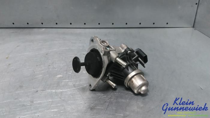 Gebruikte EGR Klep BMW 2-Serie Prijs € 75,00 Margeregeling aangeboden door Klein Gunnewiek Autodemontage & Motorentechniek