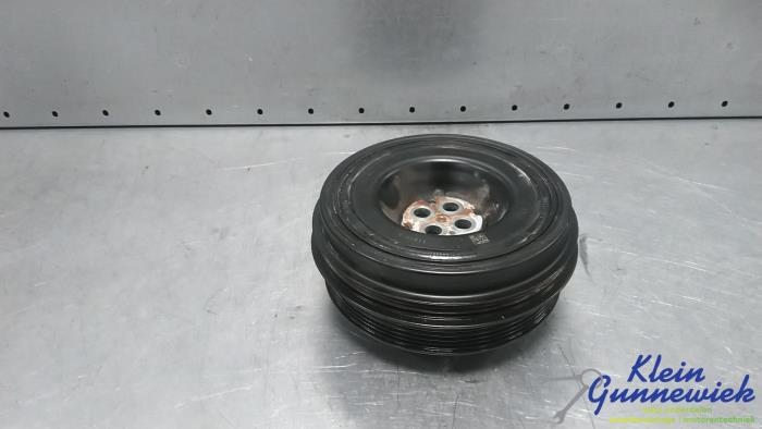 Gebruikte Poelie Krukas Landrover Range Rover Prijs € 90,00 Margeregeling aangeboden door Klein Gunnewiek Autodemontage & Motorentechniek