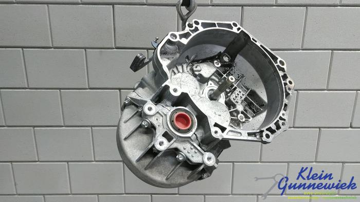 Gereviseerde Versnellingsbak Opel Meriva Prijs € 1.324,95 Inclusief btw aangeboden door Klein Gunnewiek Autodemontage & Motorentechniek