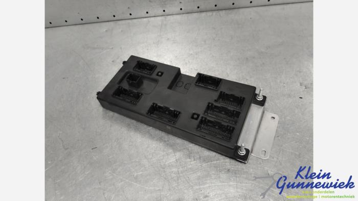 Gebruikte Computer Body Control Jaguar XE Prijs € 125,00 Margeregeling aangeboden door Klein Gunnewiek Autodemontage & Motorentechniek