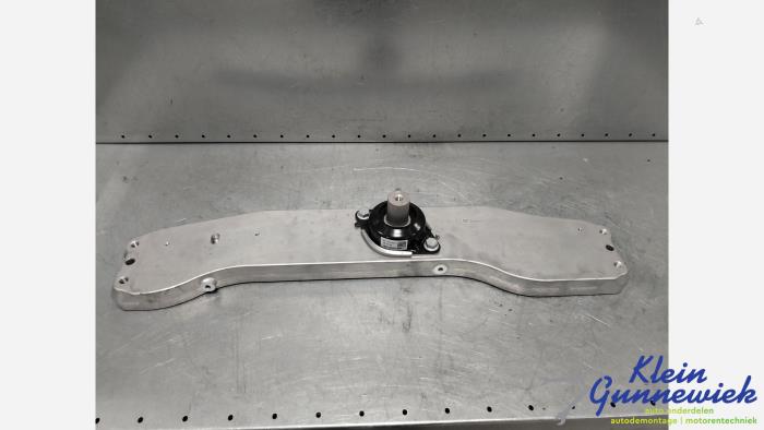 Gebruikte Motorrubber Volkswagen ID. Buzz Cargo Prijs € 125,00 Margeregeling aangeboden door Klein Gunnewiek Autodemontage & Motorentechniek
