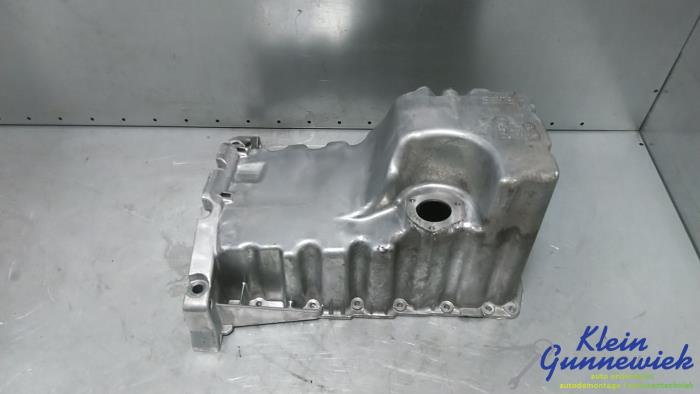 Gebruikte Carterpan Volkswagen Crafter Prijs € 125,00 Margeregeling aangeboden door Klein Gunnewiek Autodemontage & Motorentechniek