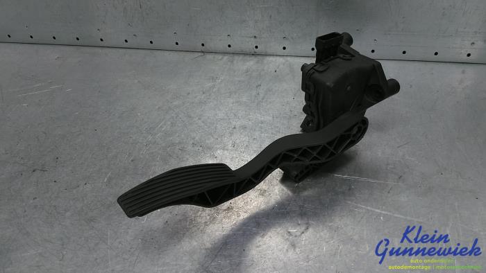Gebruikte Sensor Gaspedaalpositie Opel Meriva Prijs € 35,00 Margeregeling aangeboden door Klein Gunnewiek Autodemontage & Motorentechniek