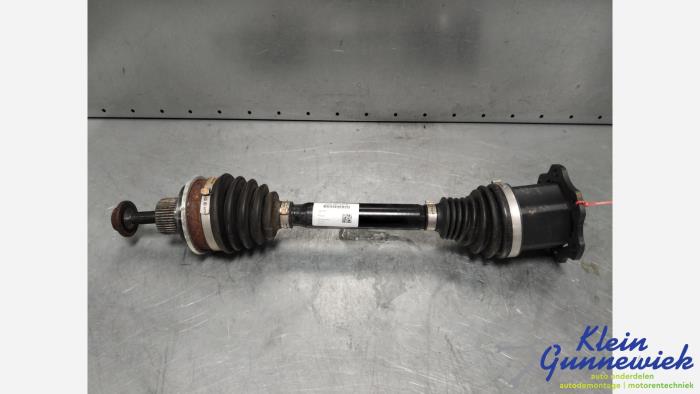 Gebruikte Steekas rechts-voor Audi A5 Prijs € 229,00 Margeregeling aangeboden door Klein Gunnewiek Autodemontage & Motorentechniek