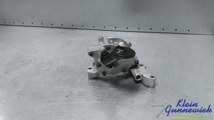 Gebruikte Oliepomp Seat Leon Prijs € 65,00 Margeregeling aangeboden door Klein Gunnewiek Autodemontage & Motorentechniek
